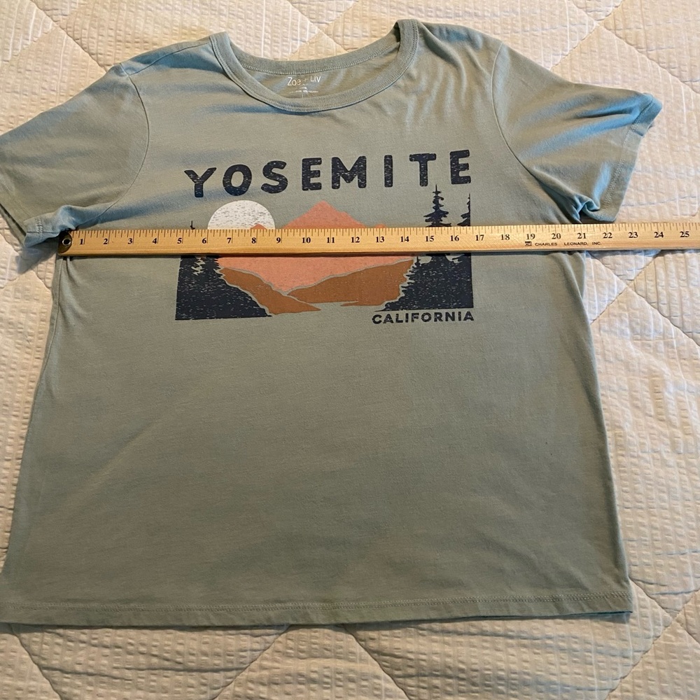 Zoe & Liv Yosemite soft cotton-blend graphic t-shirt Size: Large - Picture 6 of 10